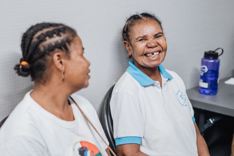 Erste Patientin in Madagaskar für den neuen Einsatz des Spitalschiffs Africa Mercy im Jahr 2026.
